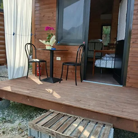 Ullishte Apartment *